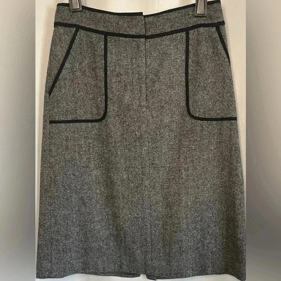 Anne Taylor LOFT wool A-line knee length skirt‎ - Picture 1 of 8